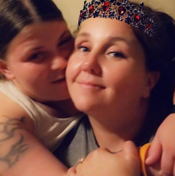 Meet your Posher, Alisha - Picture 1 of 1